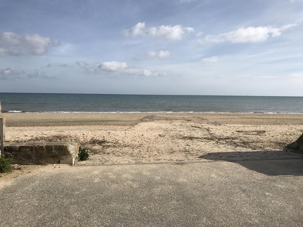 Hotel De La Plage Quinéville Zewnętrze zdjęcie